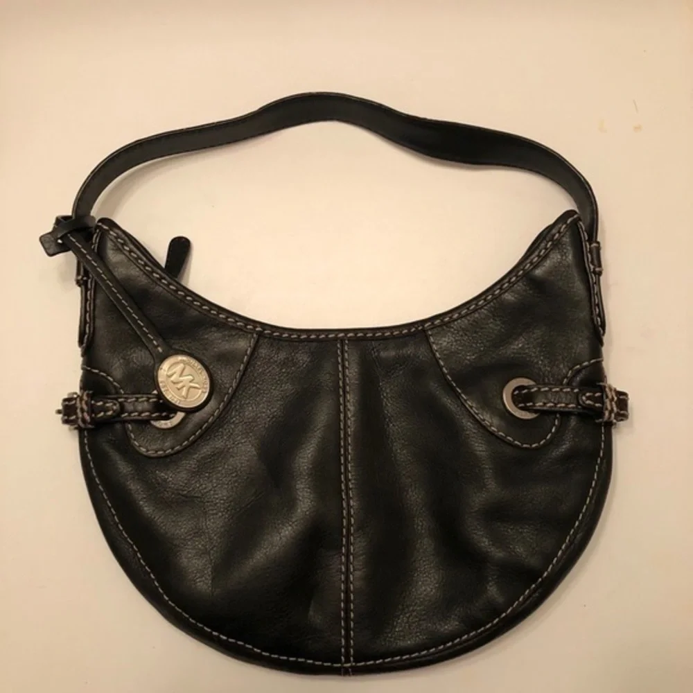 Michael kors vintage black leather hobo bag purse